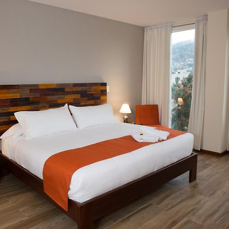 Ilalo Garden Hotel & Restaurant Кито Экстерьер фото