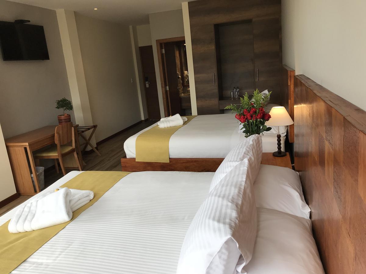 Ilalo Garden Hotel & Restaurant Кито Экстерьер фото